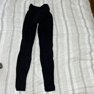 lululemon mesh leggings